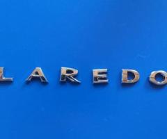 2005-2010 Jeep Grand Cherokee Laredo Emblem Buchstaben Logo