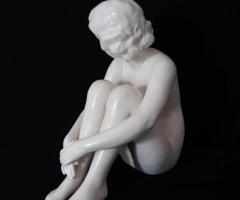 VERKAUFT !!  Aktfigur - Winterling Porzellanfabrik Marktleuthen - Eva Stricker-Zeisels um cirka 1930