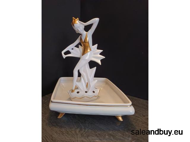 Verkauft !!   - Art Deco Tänzerin mit Blumenschale