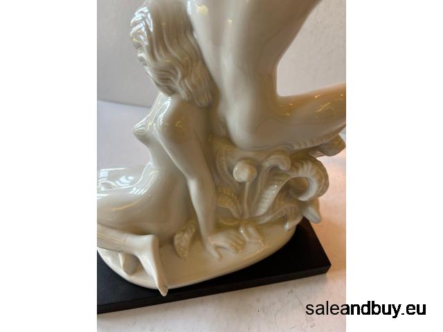 VERKAUFT !!Rörstrand - Faun mit Nymphe, Entwurf Harald Salomon um 1914, 27 cm, mit Platte